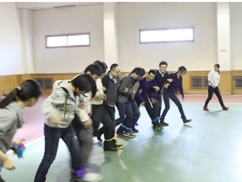 基康公司隆重召開2012年度總結(jié)暨先進(jìn)表彰大會2-1.png 基康公司隆重召開2012年度總結(jié)暨先進(jìn)表彰大會2-1.png